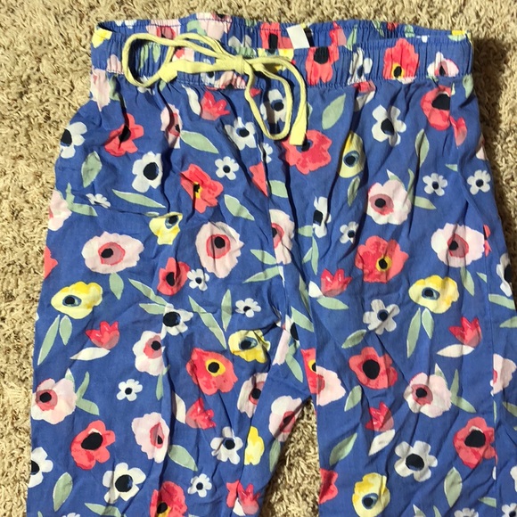 Target pajama pants with drawstring and flowers - Picture 2 of 6